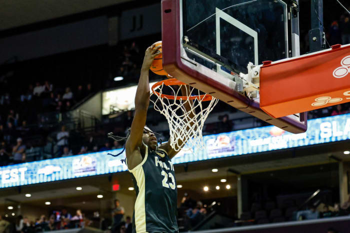 Bass Pro Tournament of Champions Missouri boys basketball dunk contest January 13 2024 Nate Latsch 25445
